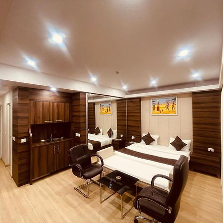 The Grace Residency - Gomtinagar, Lucknowアパートホテル エクステリア 写真