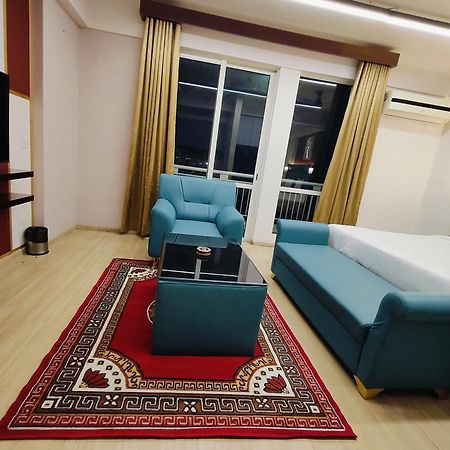 The Grace Residency - Gomtinagar, Lucknowアパートホテル エクステリア 写真