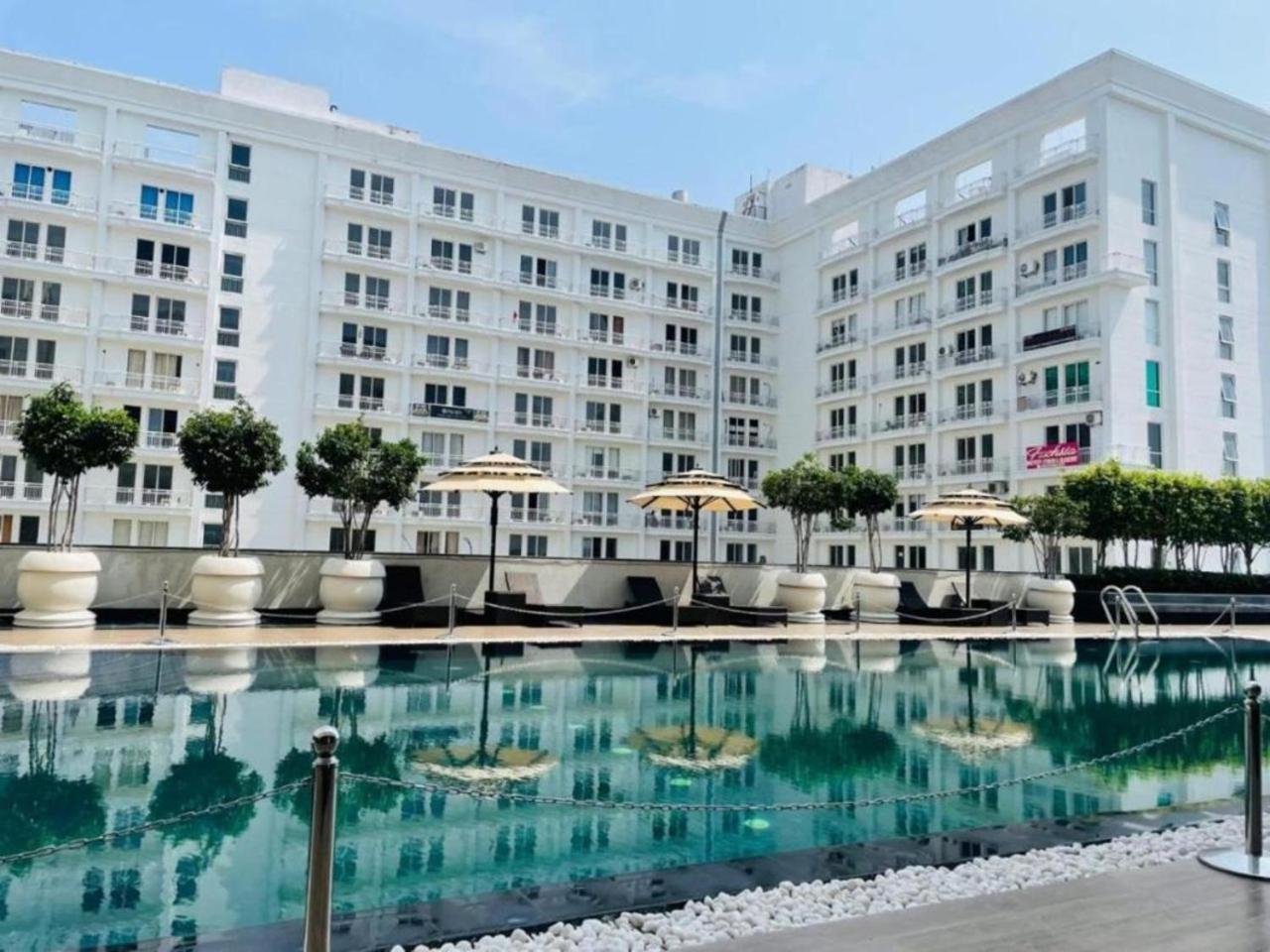 The Grace Residency - Gomtinagar, Lucknowアパートホテル エクステリア 写真