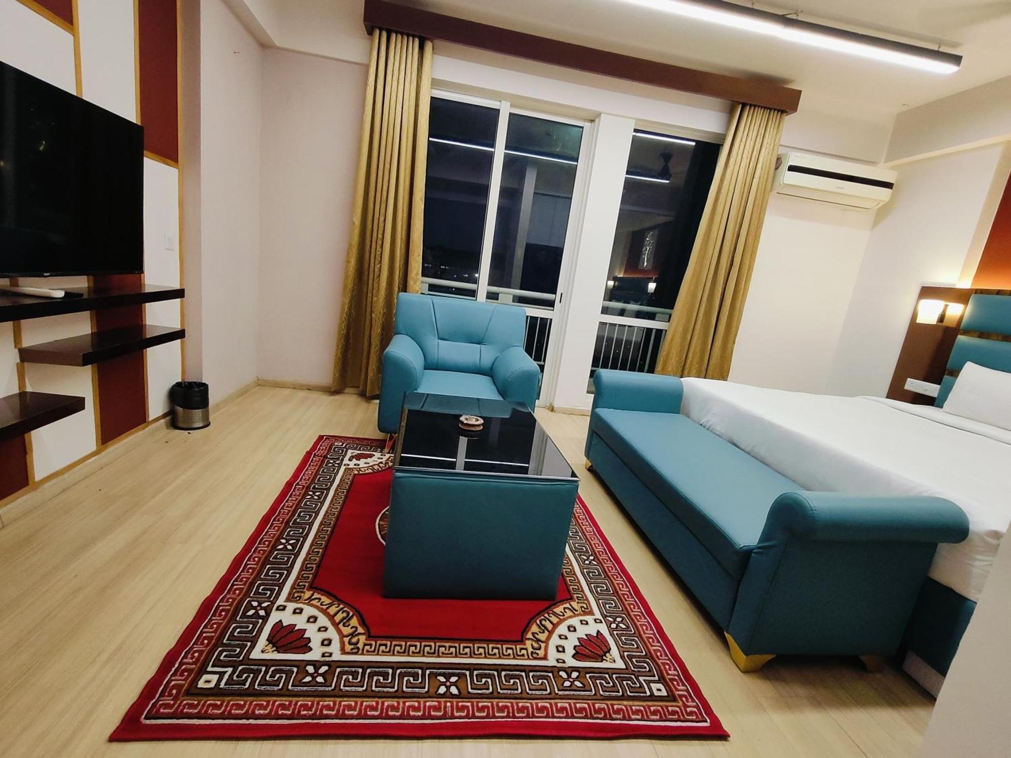 The Grace Residency - Gomtinagar, Lucknowアパートホテル エクステリア 写真